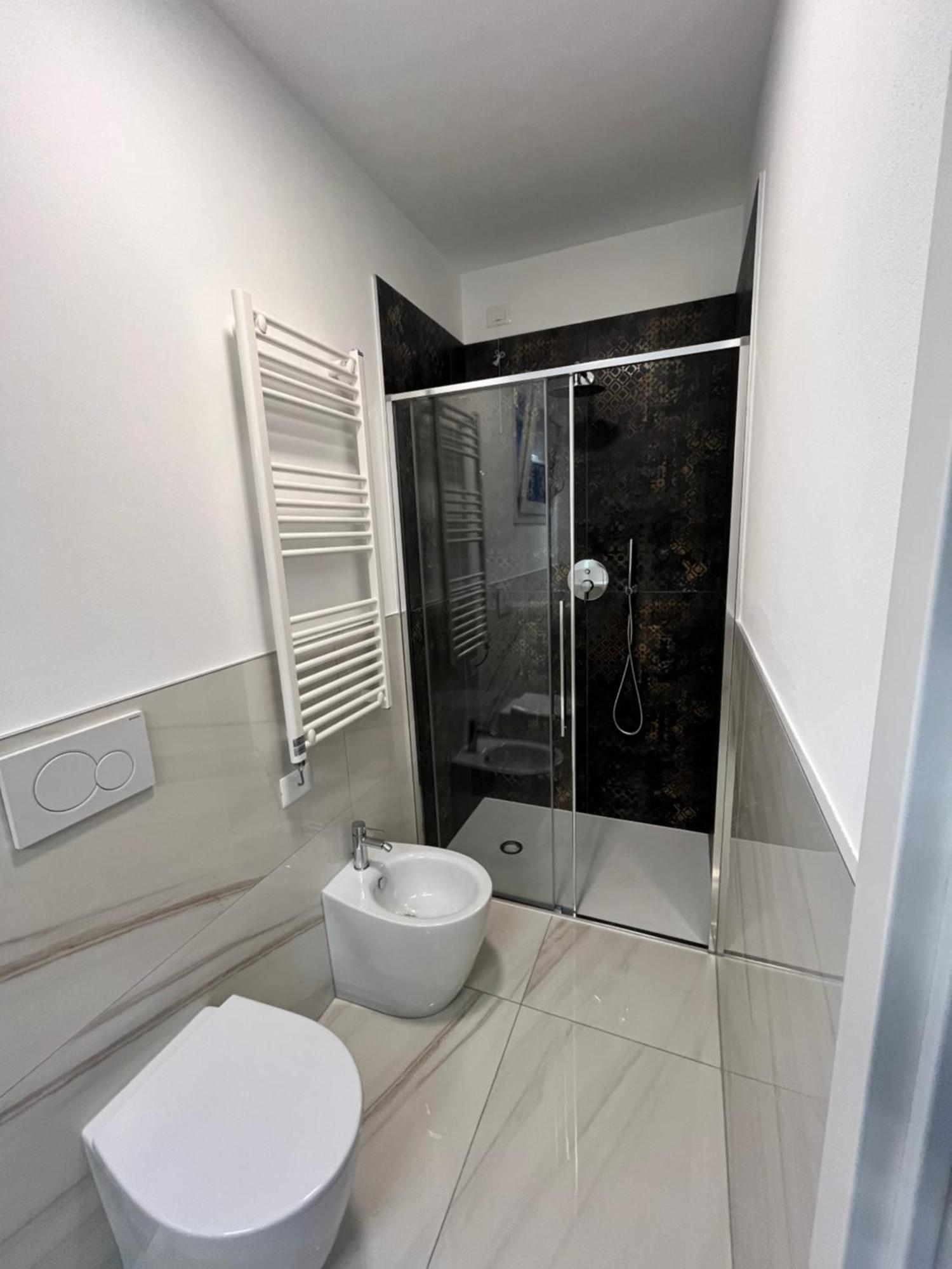 Beach Palace With Small Swimming Pool, Private Beach, Parking Τζεσόλο Λίντο Εξωτερικό φωτογραφία