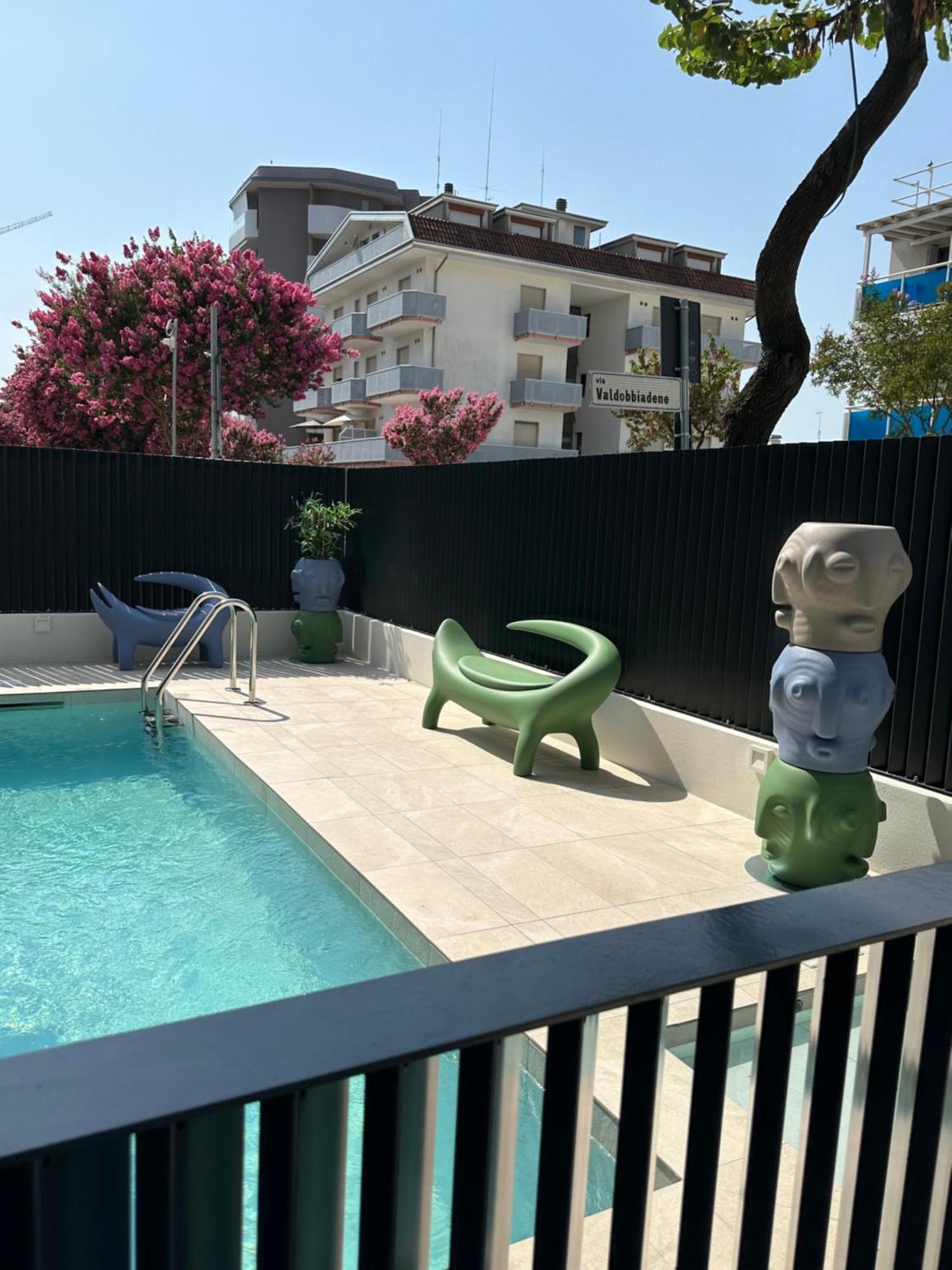 Beach Palace With Small Swimming Pool, Private Beach, Parking Τζεσόλο Λίντο Εξωτερικό φωτογραφία